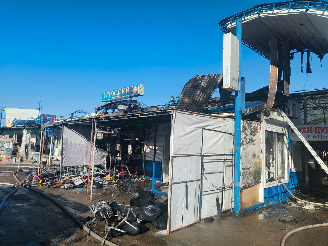 Одещина: сталася пожежа на одному з найбільших промринків Європи (фото) фото 1