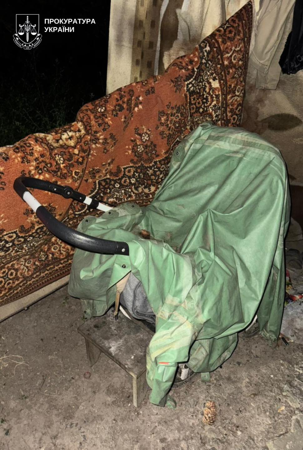 На Вінниччині заарештовано батьків, які закопали тіло немовляти на смітнику фото 1