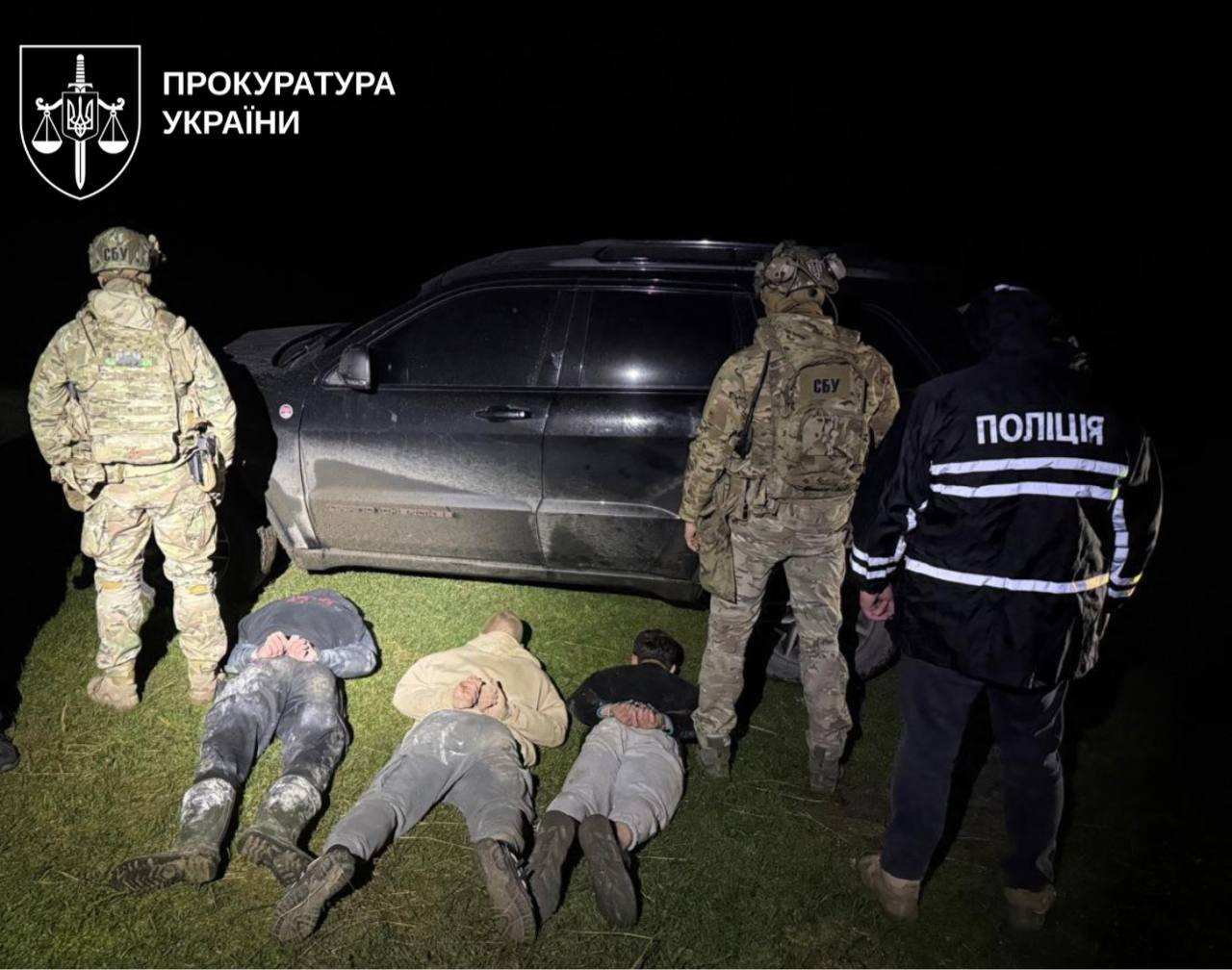 На Прикарпатті ліквідовано масштабне нарковиробництво: вилучено 160 кг амфетаміну фото 3