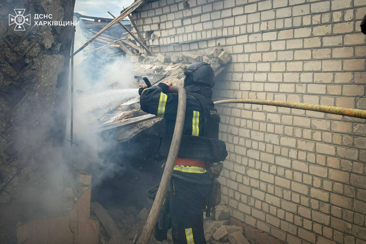 Удар по Харківщині: загинула людина, є постраждалі (фото) фото 1