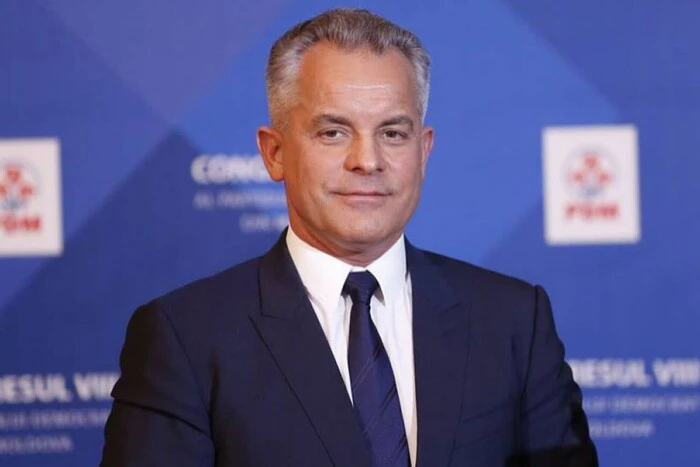 Плахотнюк брав участь у політичному житті Молдови у 2010-х роках