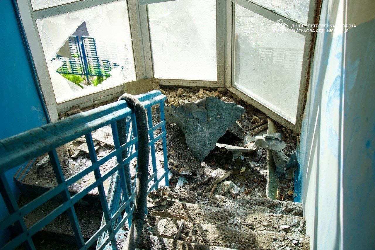 Удар по Дніпру: кількість поранених зросла фото 3