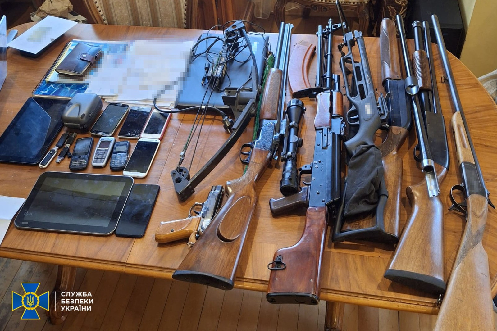 Передавав дані через батька в Росію. СБУ викрила «крота» на оборонному заводі фото 1