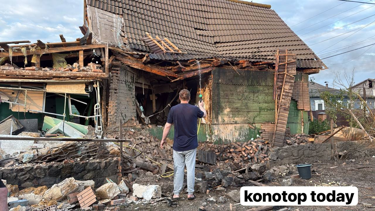 Окупанти вдарили по Конотопу: є поранені, триває рятувальна операція фото 1