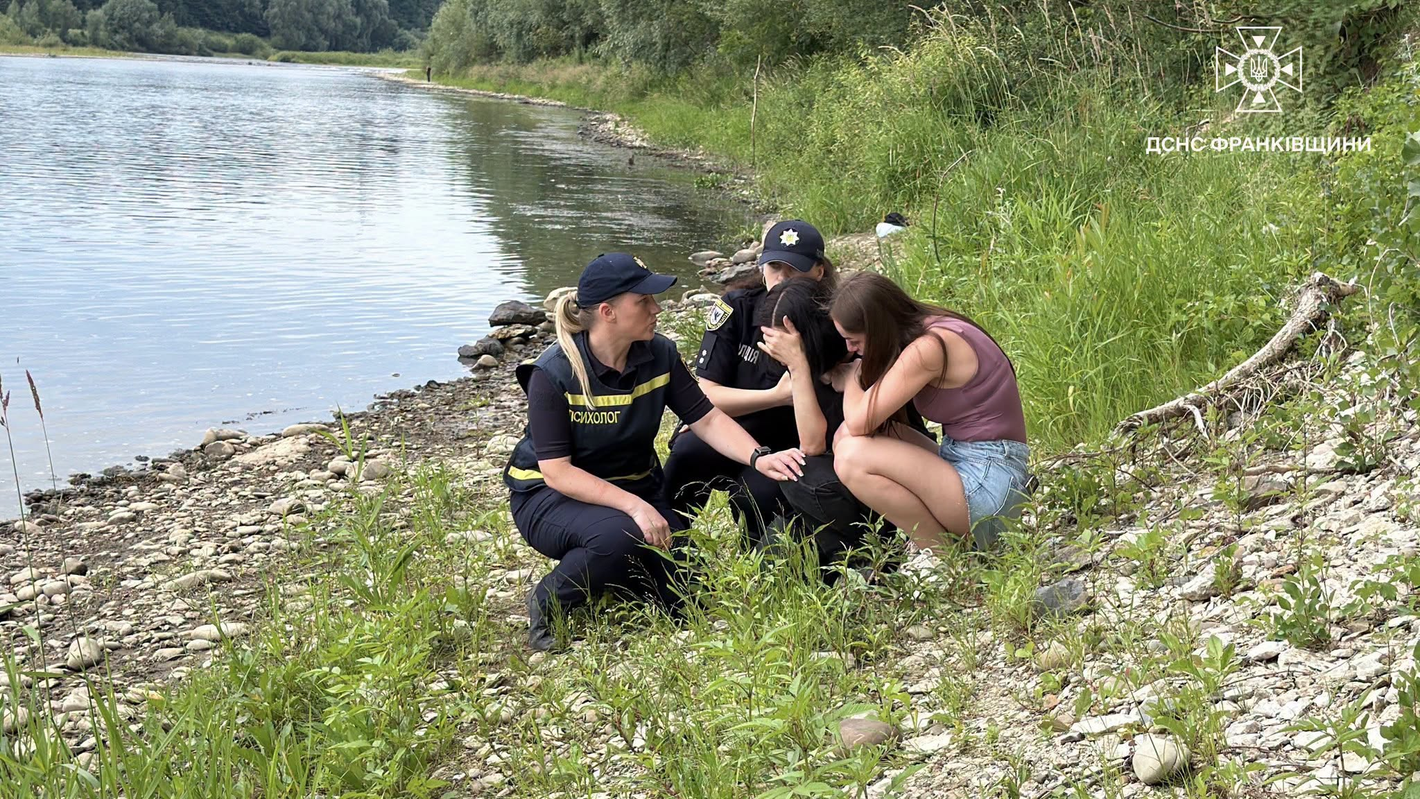 На Івано-Франківщині у Дністрі знайдено тіло підлітка, який зник напередодні фото 1