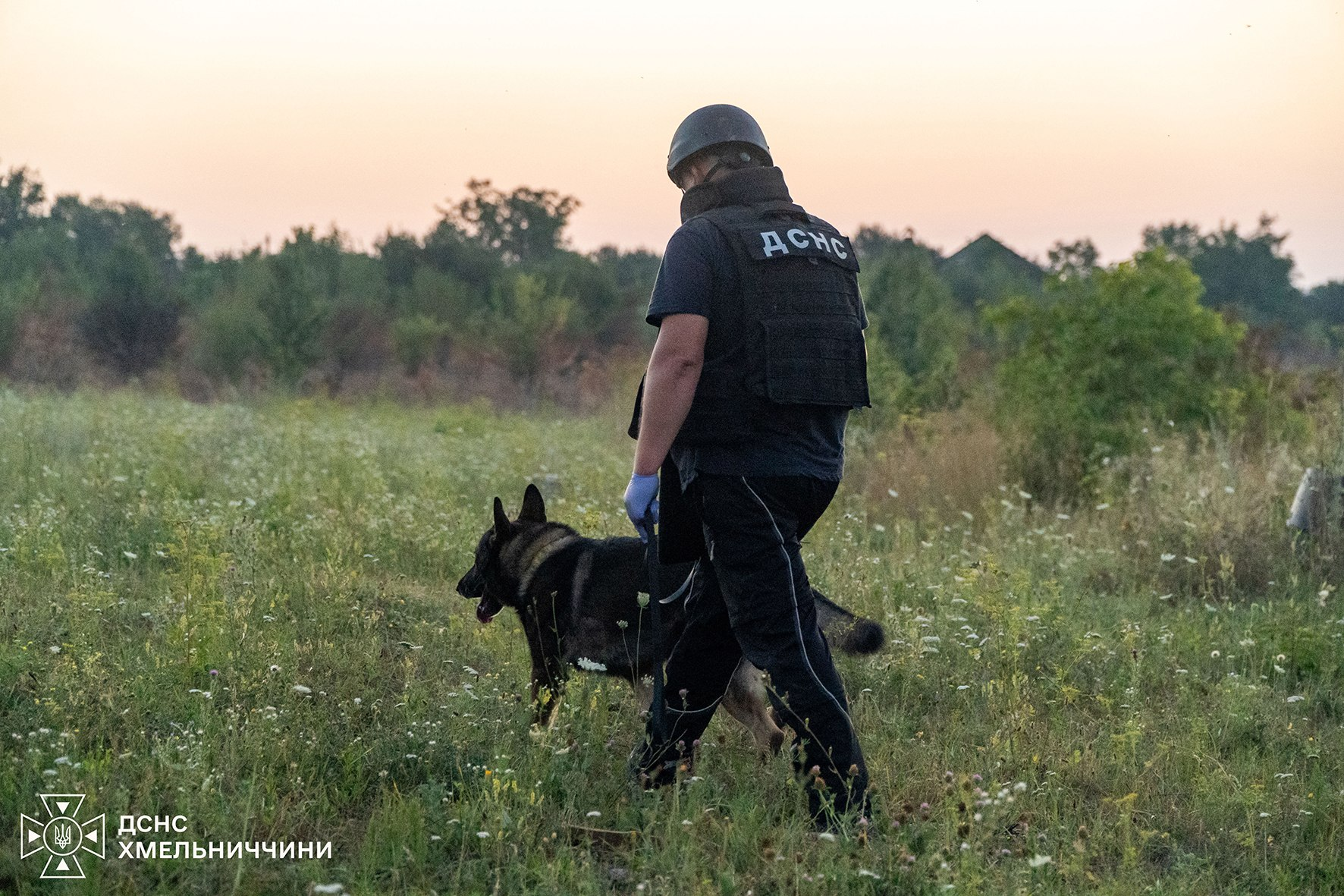 Вибухи на полігоні у Хмельницькому 31 липня: тривають пошукові роботи (фото) фото 3