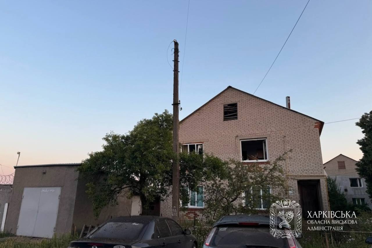 Окупанти вдарили по Ізюму: серед постраждалих – дев'ятирічна дитина (фото) фото 2