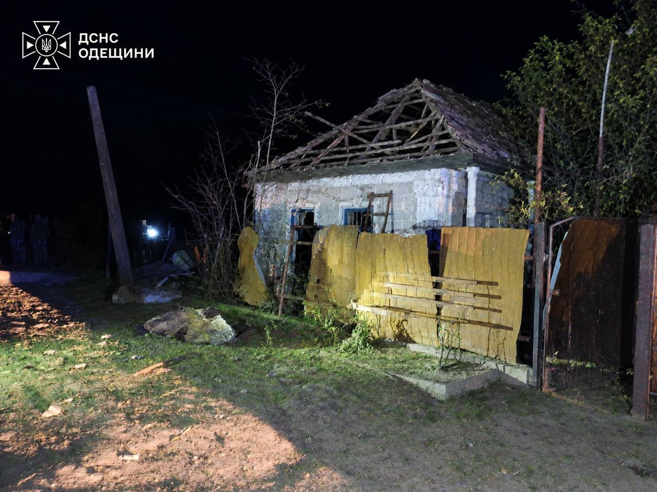 На Одещині постраждали люди через російський удар (фото) фото 1