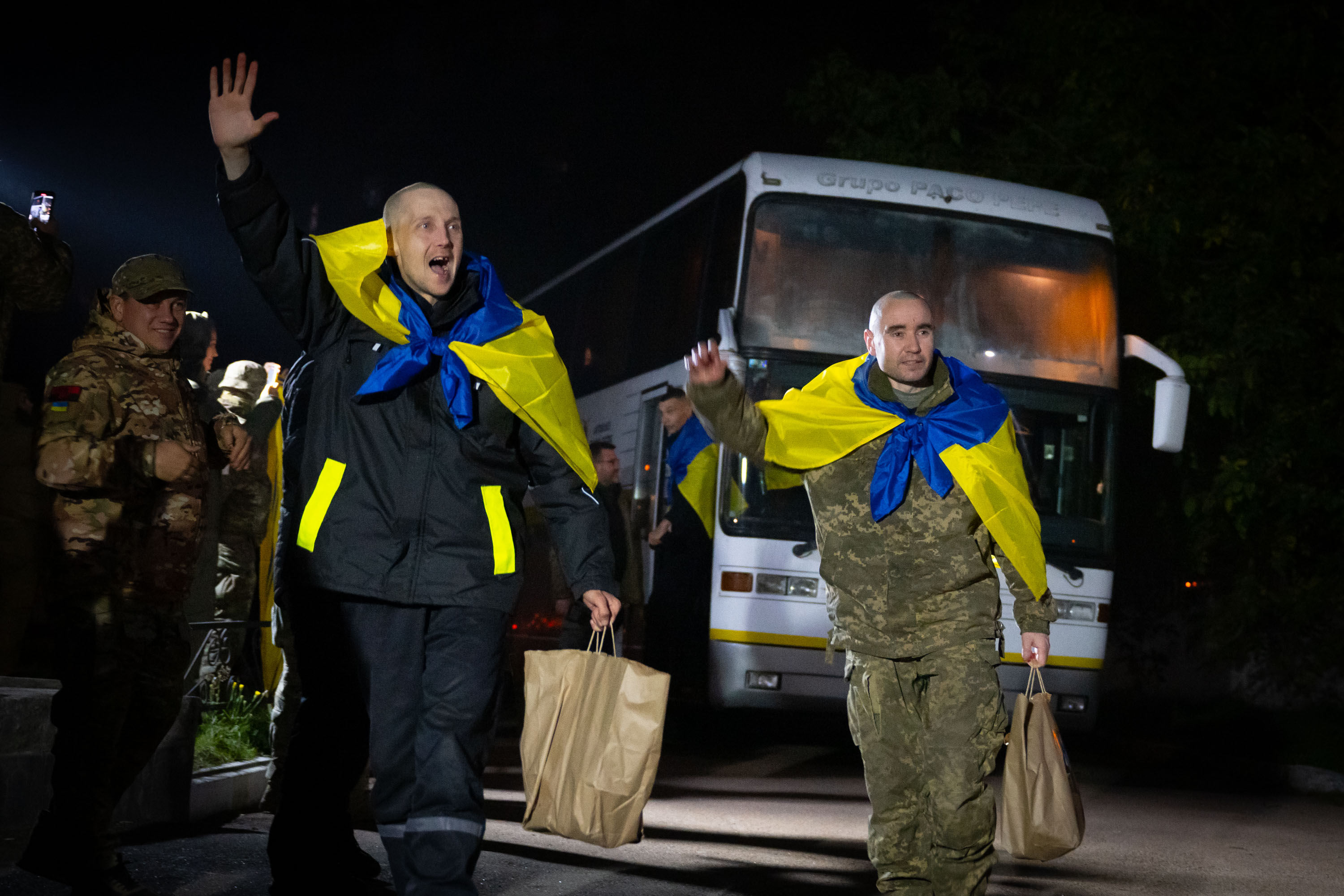 Росія засудила до 25 років колонії. Захисник Маріуполя Андрій Богдан повернувся з полону фото 1