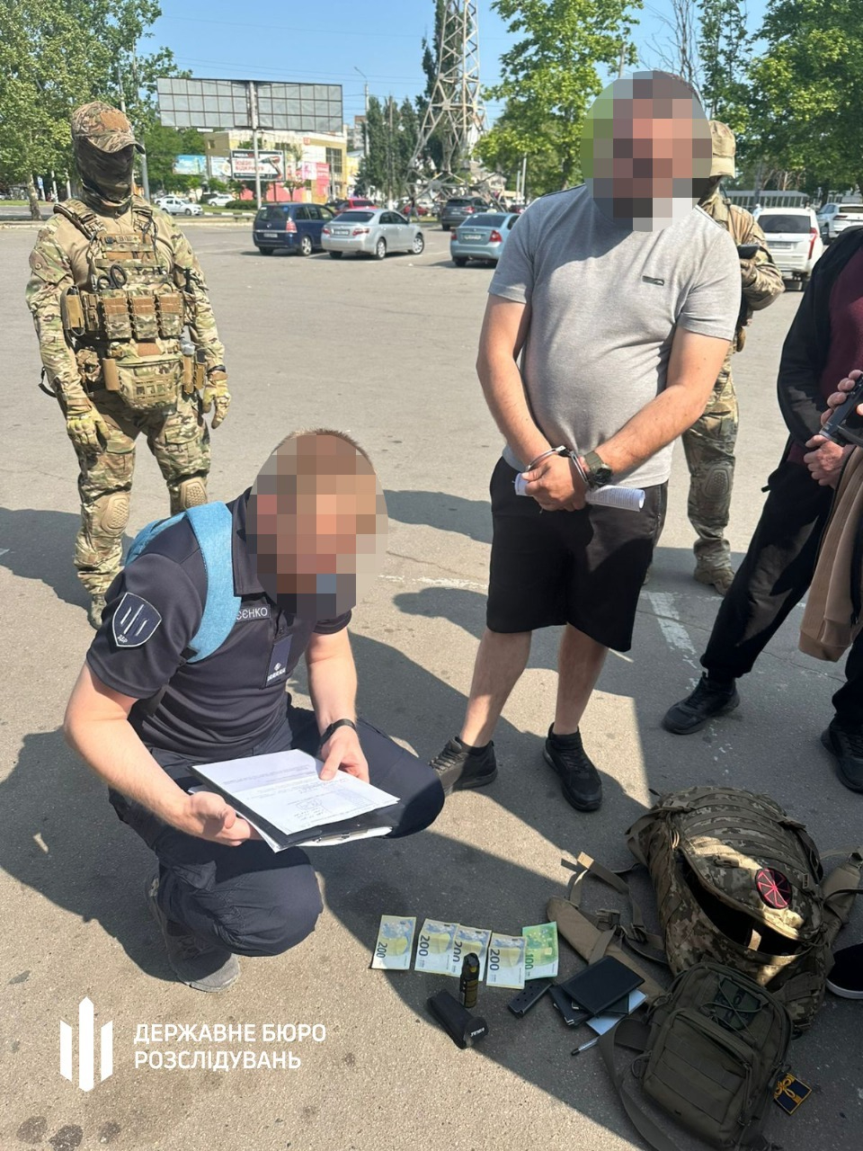 $3 тис. за повернення із СЗЧ. ДБР викрило схему в одній із військових частин фото 1