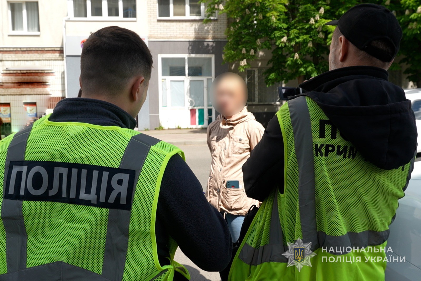 У Сумах поліція затримала жінку, яка намагалась продати новонароджену доньку за $30 тис. фото 1