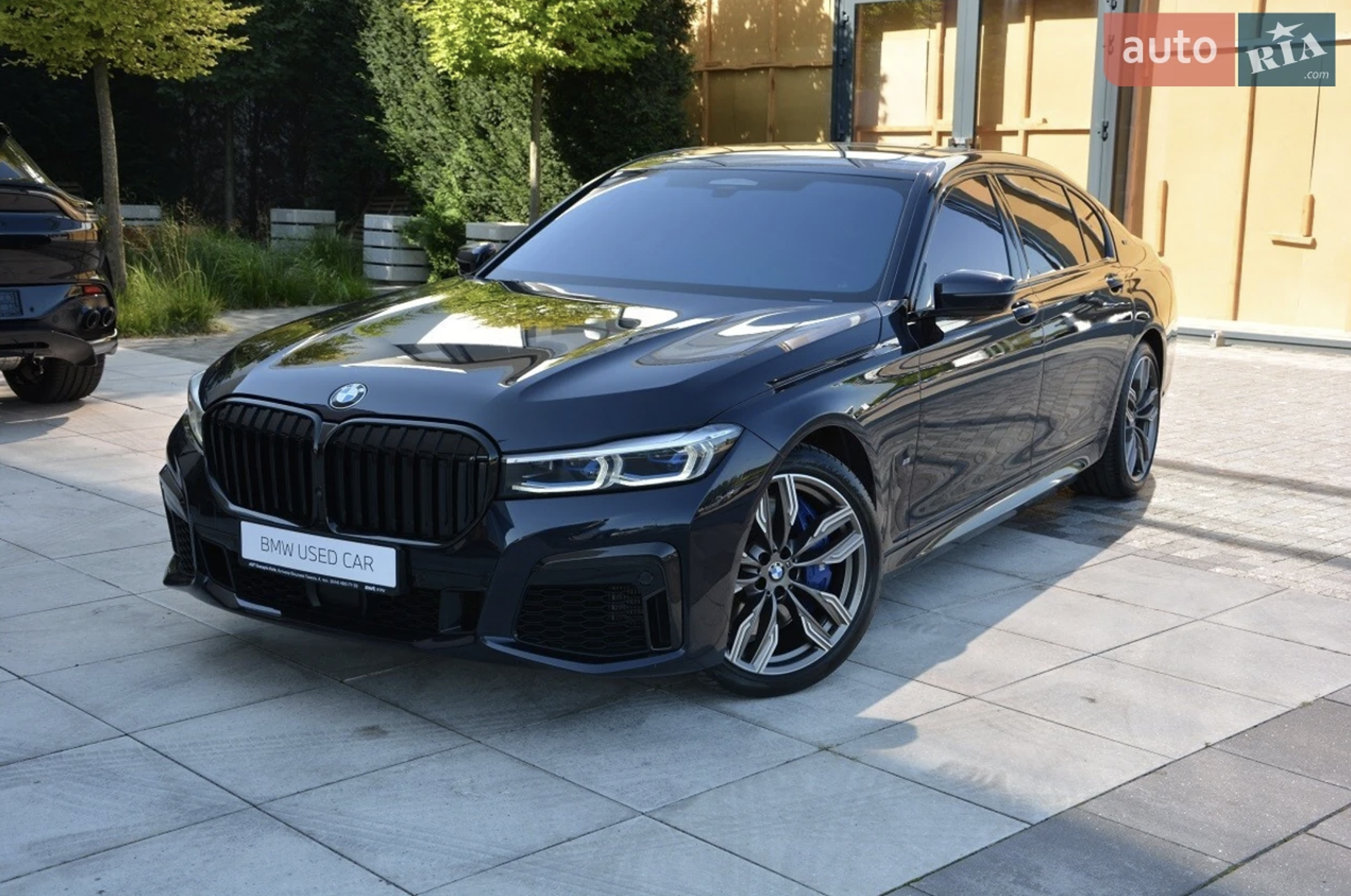 BMW M760LI 2021 року випуску