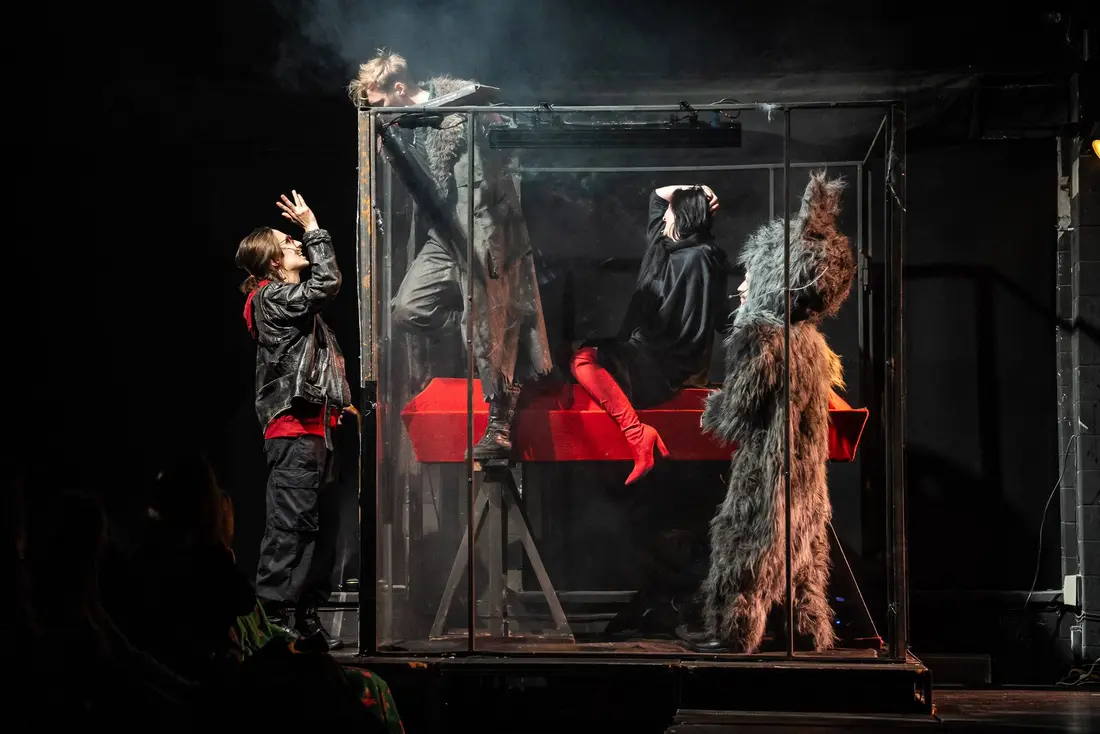 Квитки розкуплено за години: вистава за сенсаційним романом Ілларіона Павлюка їде в тур Україною