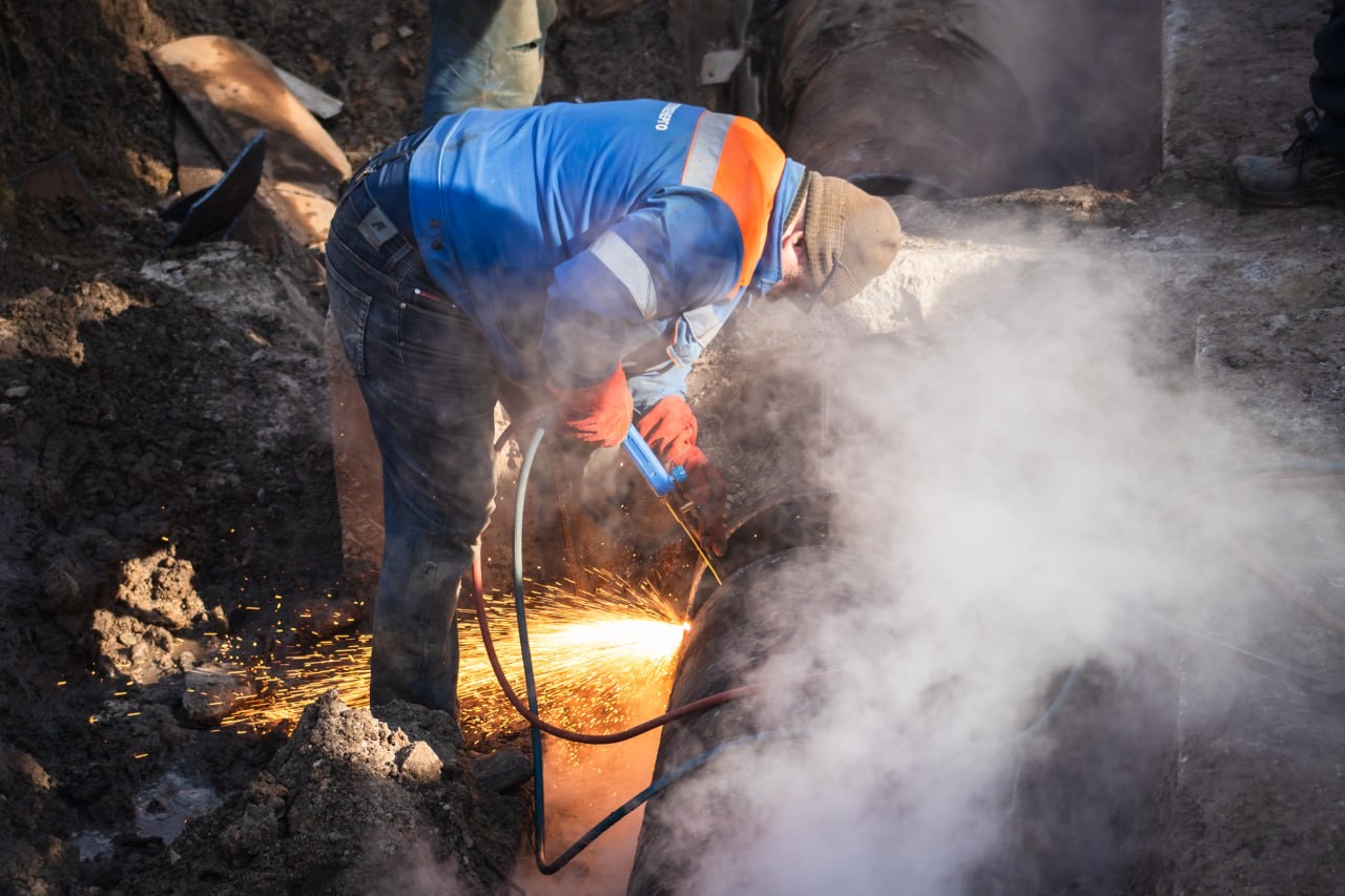 Вже вночі тепло було подано до всіх будівель