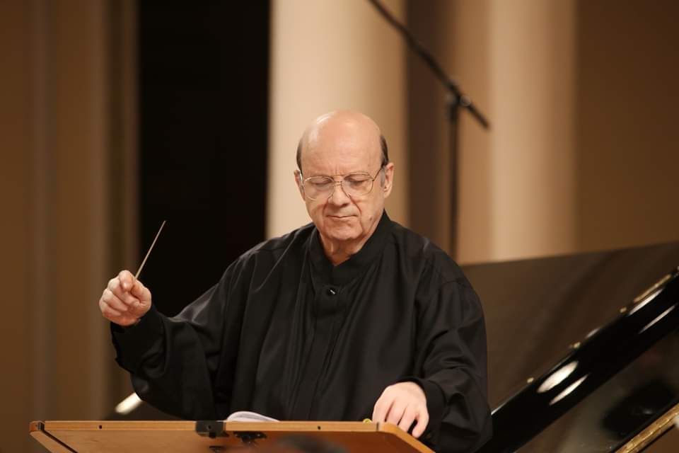 Видатний український диригент Володимир Кожухар