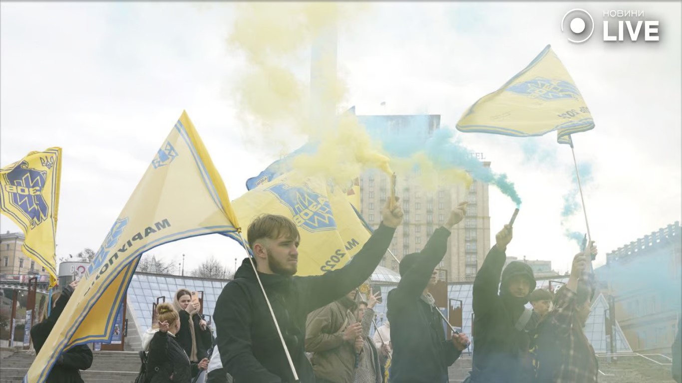 Акція на підтримку полонених «азовців» відбулася в Києві