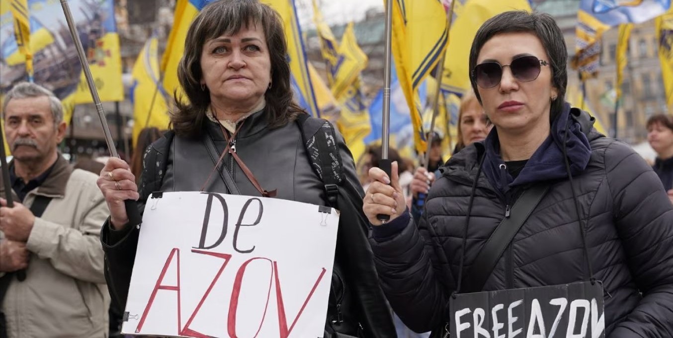 Акція на підтримку полонених «азовців» відбулася в Києві