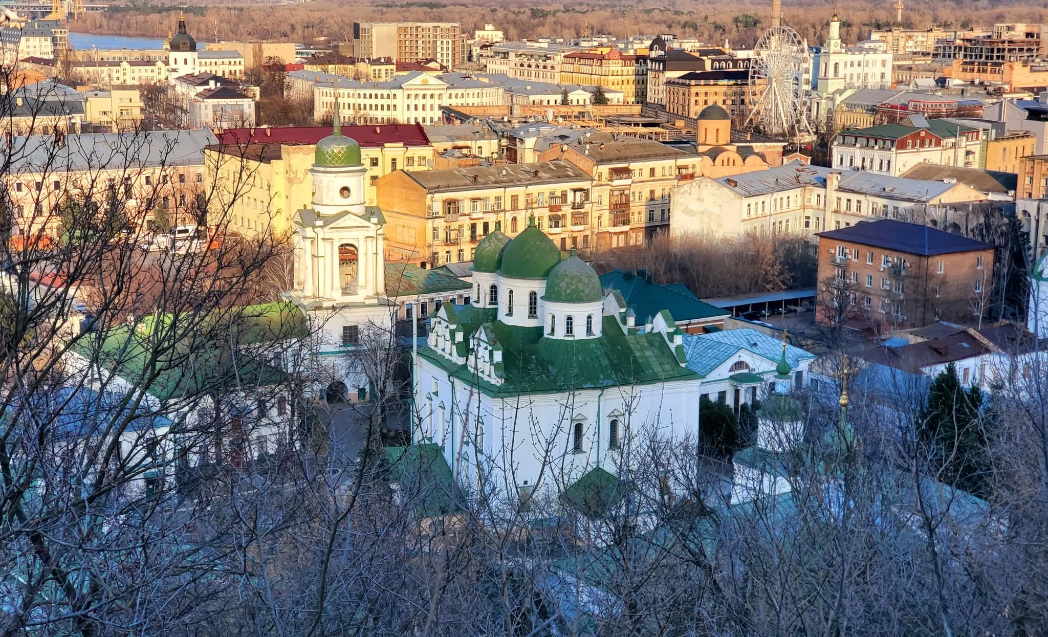 Флорівський монастир розташований у серці Подолу