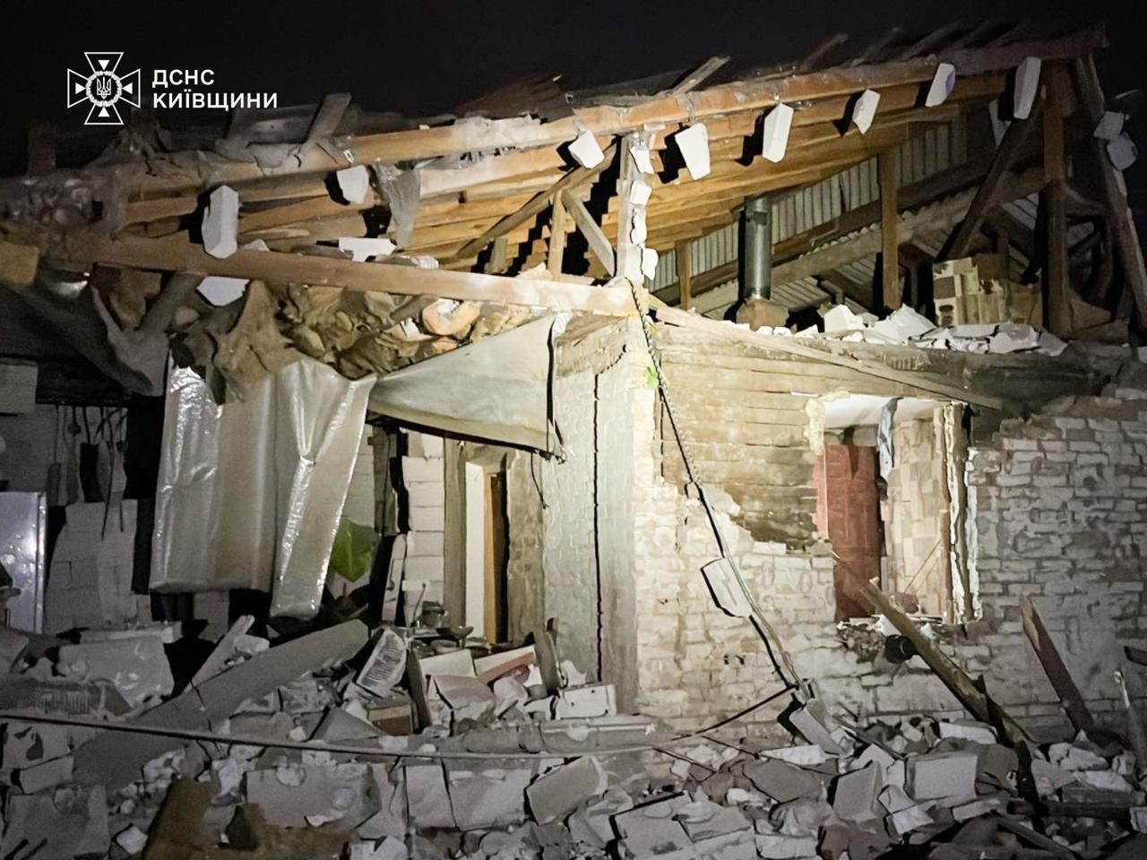 Знищений російським ударом будинок