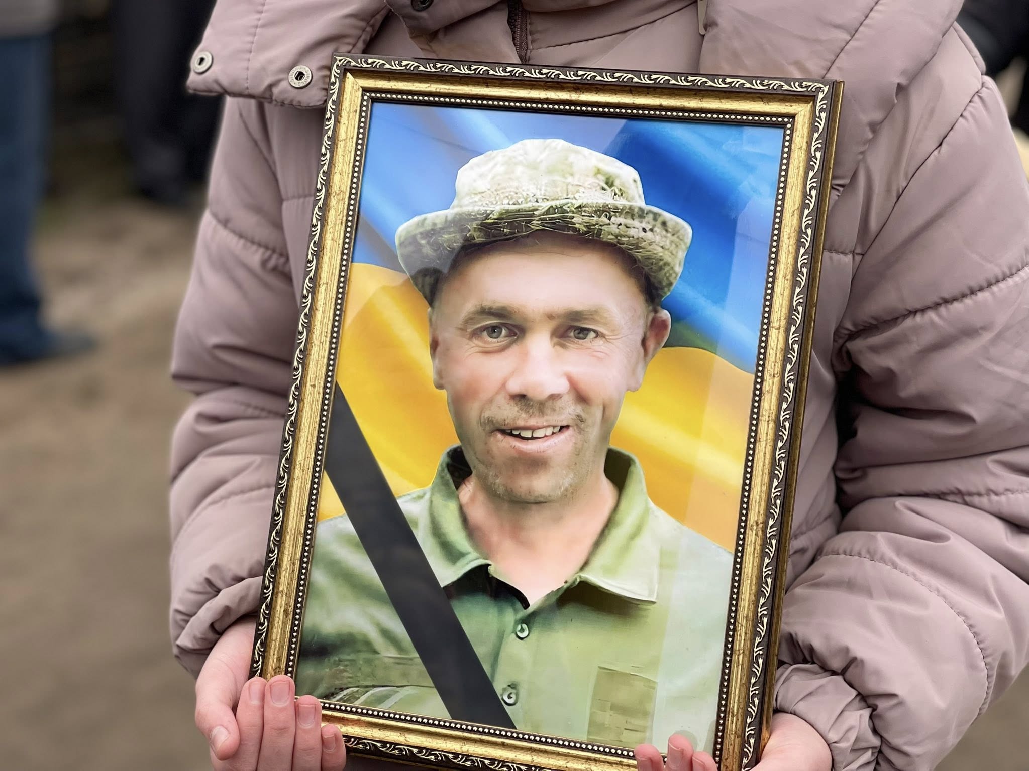 Траурний портрет захисника України