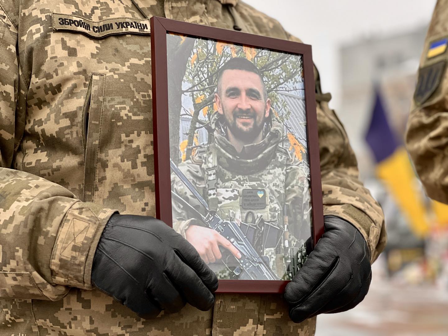 Траурний портрет Івана Семенюка