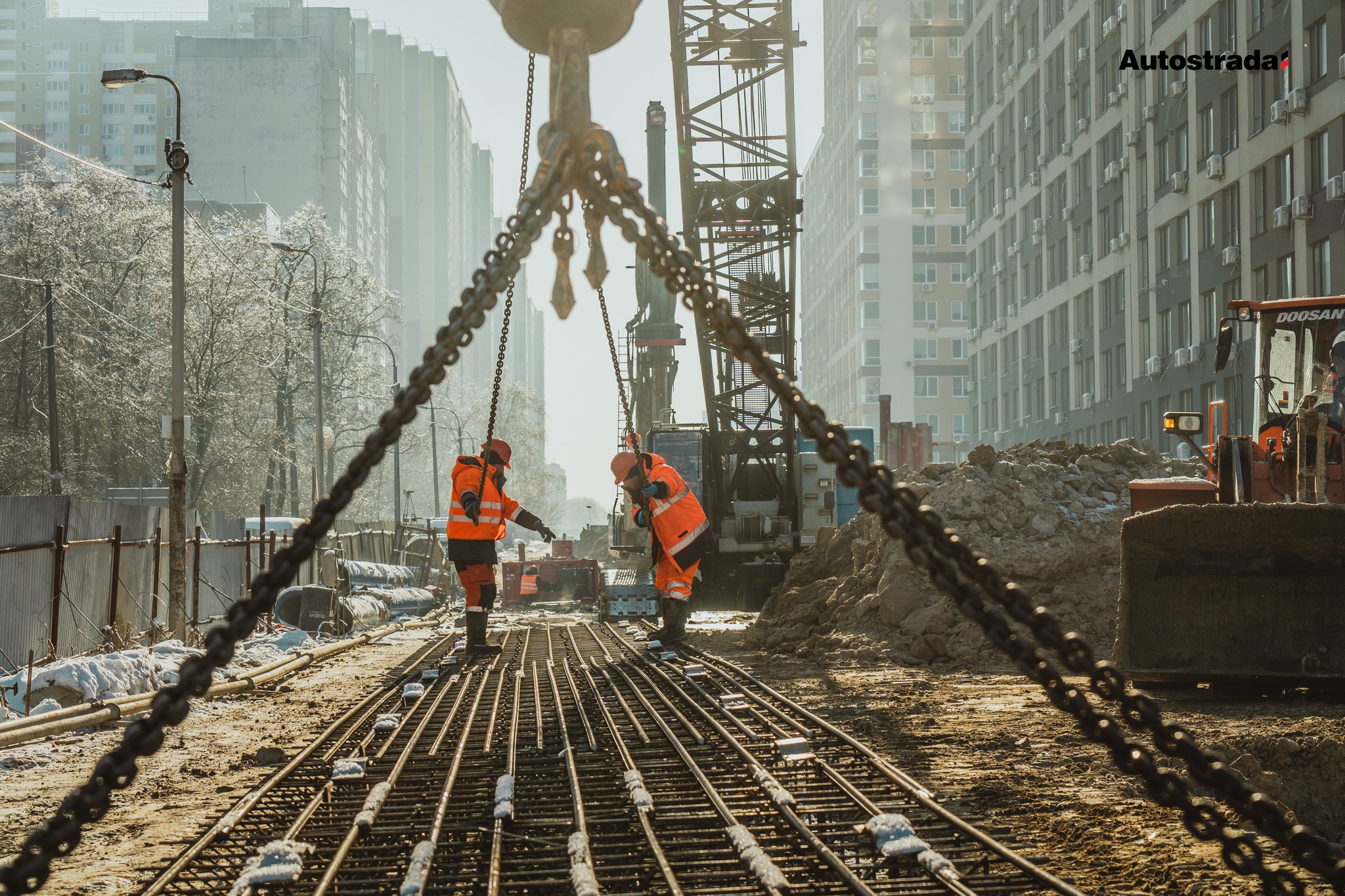 Будівництво метро ведеться в умовах щільної забудови Виноградаря