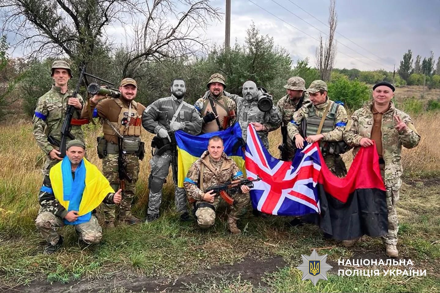 Олександр Москалець з побратимами