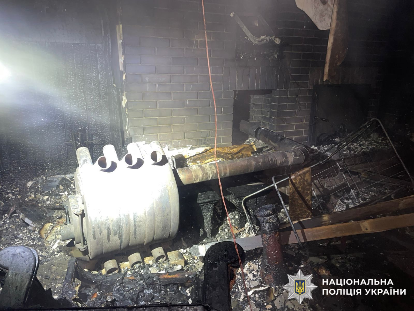 Наслідки пожежі у приватному будинку в Новосілках