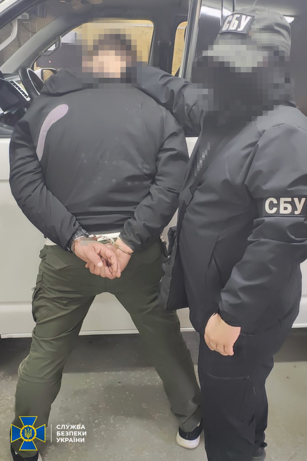 Правоохоронці задокументували злочини фігурантів і затримали їх «на гарячому» під час отримання нової суми хабаря 