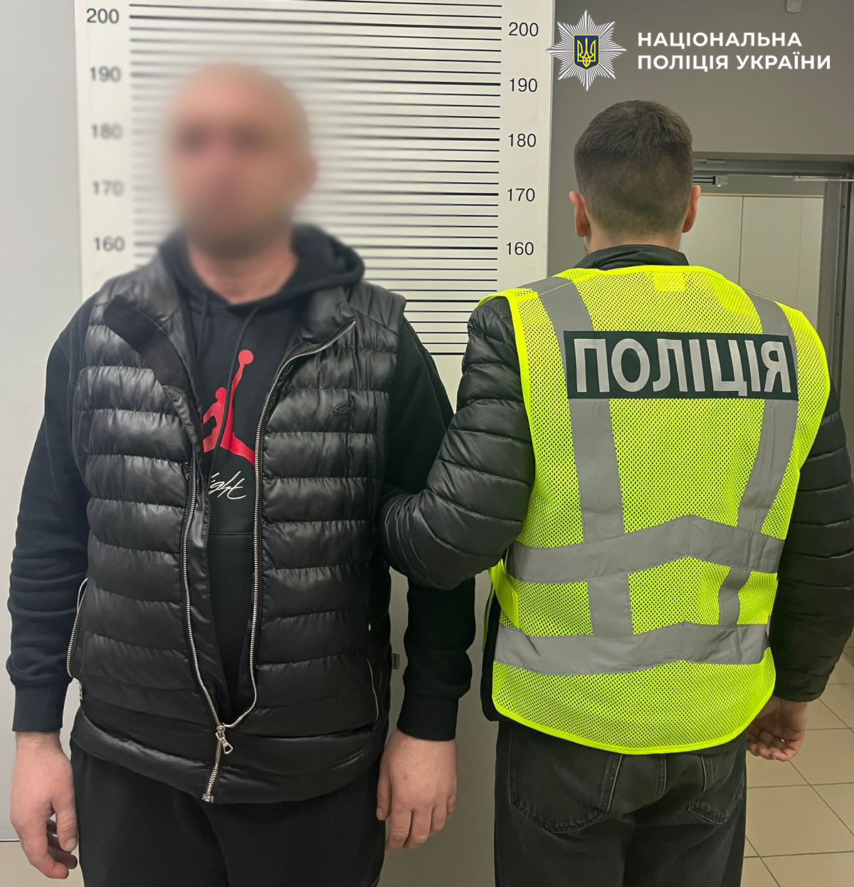 За скоєне затриманому киянину загрожує до 12 років позбавлення волі