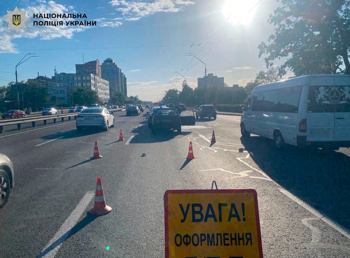 ДТП сталася на Берестейському проспекті