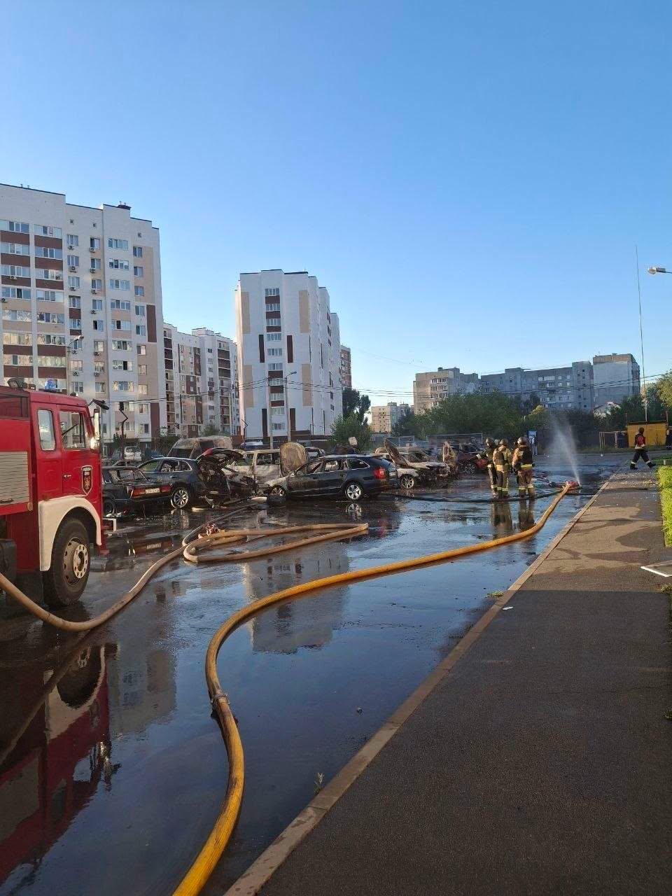На місці події продовжують працювати всі екстрені служби