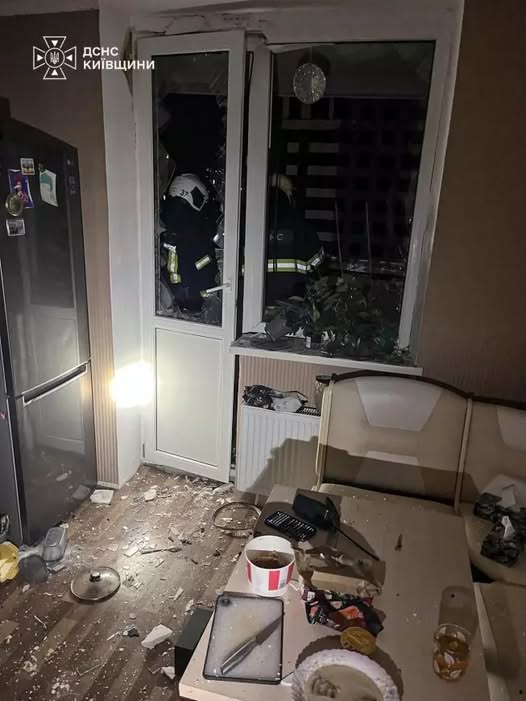 A gas cylinder exploded on the 15th floor of a high-rise building in ...
