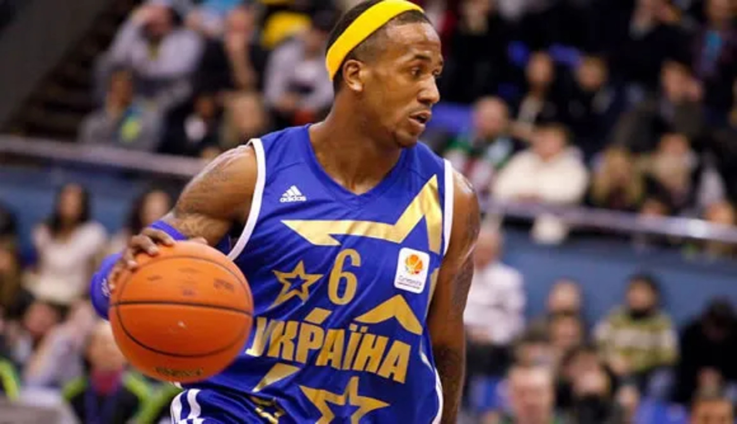 Стів Бертт відкрив дорогу іншим американцям у збірну України