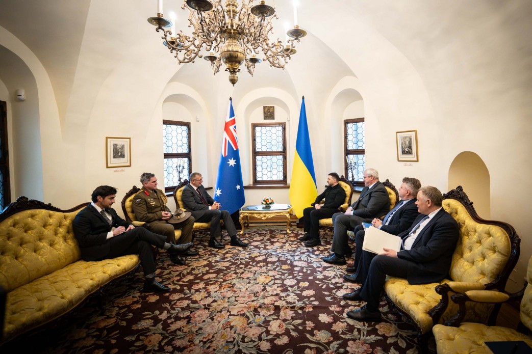 Зеленський прийняв вірчі грамоти від нових послів чотирьох країн фото 3