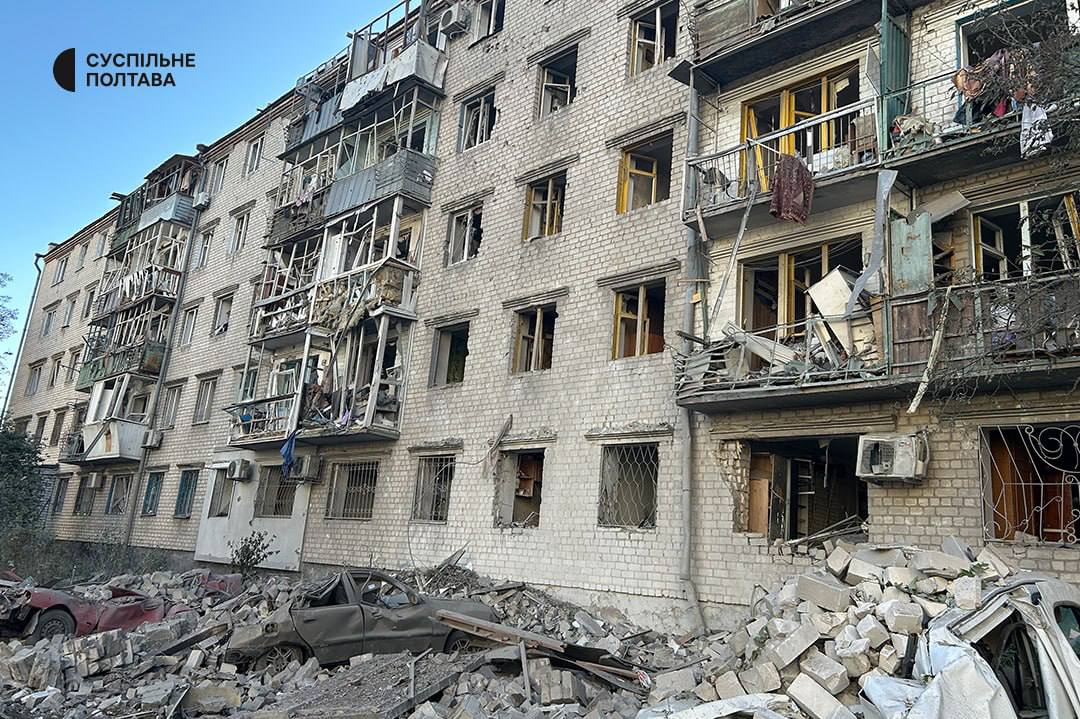 Російський удар по Кременчуку: двоє загиблих та понад 30 поранених (оновлено) фото 2