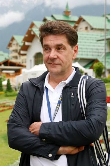 Маковецький лише один раз публічно згадав про війну – у березні 2022 року