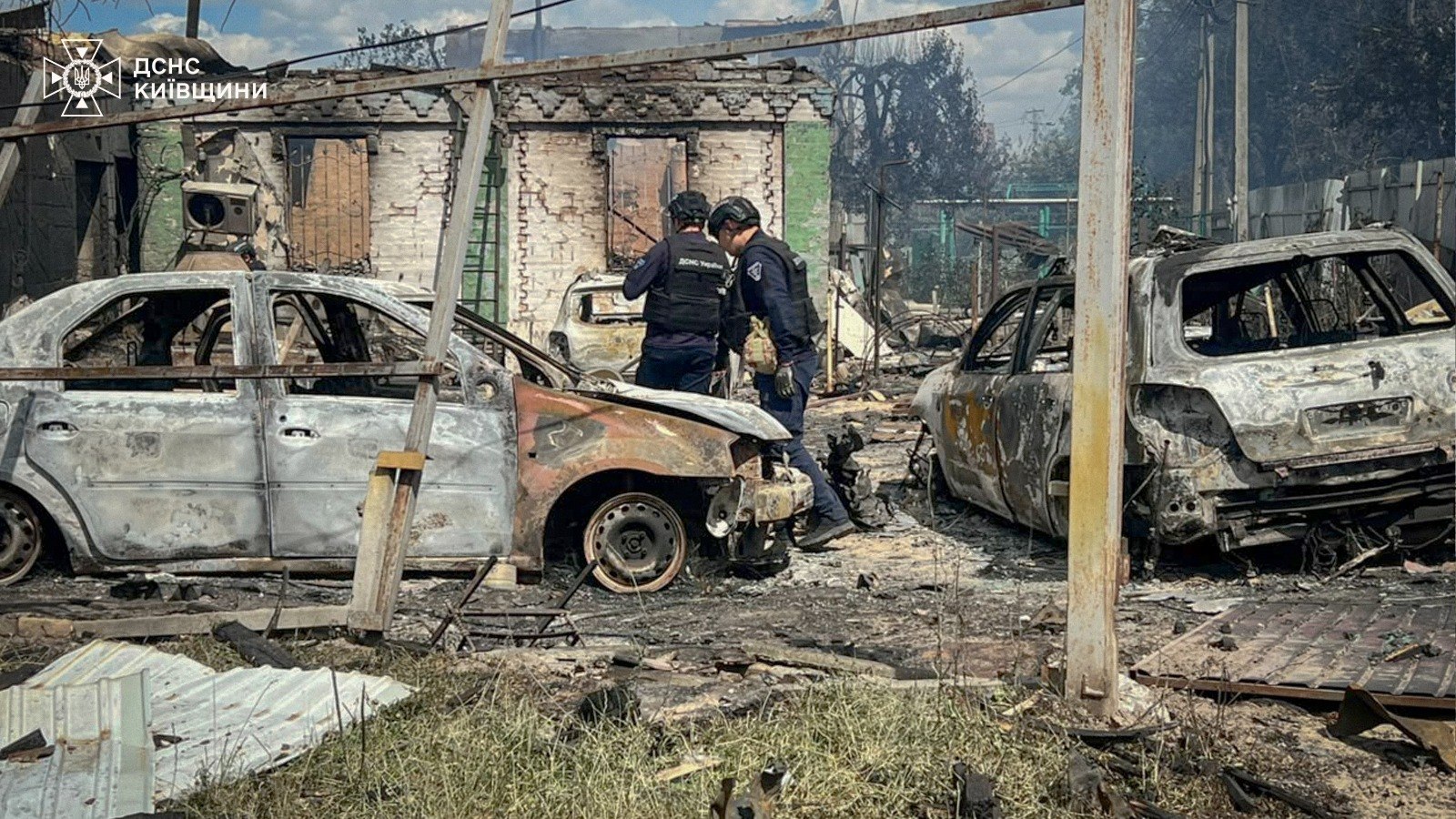 Російський удар по Вишневому: стали відомі масштаби руйнувань (фото, відео) фото 1