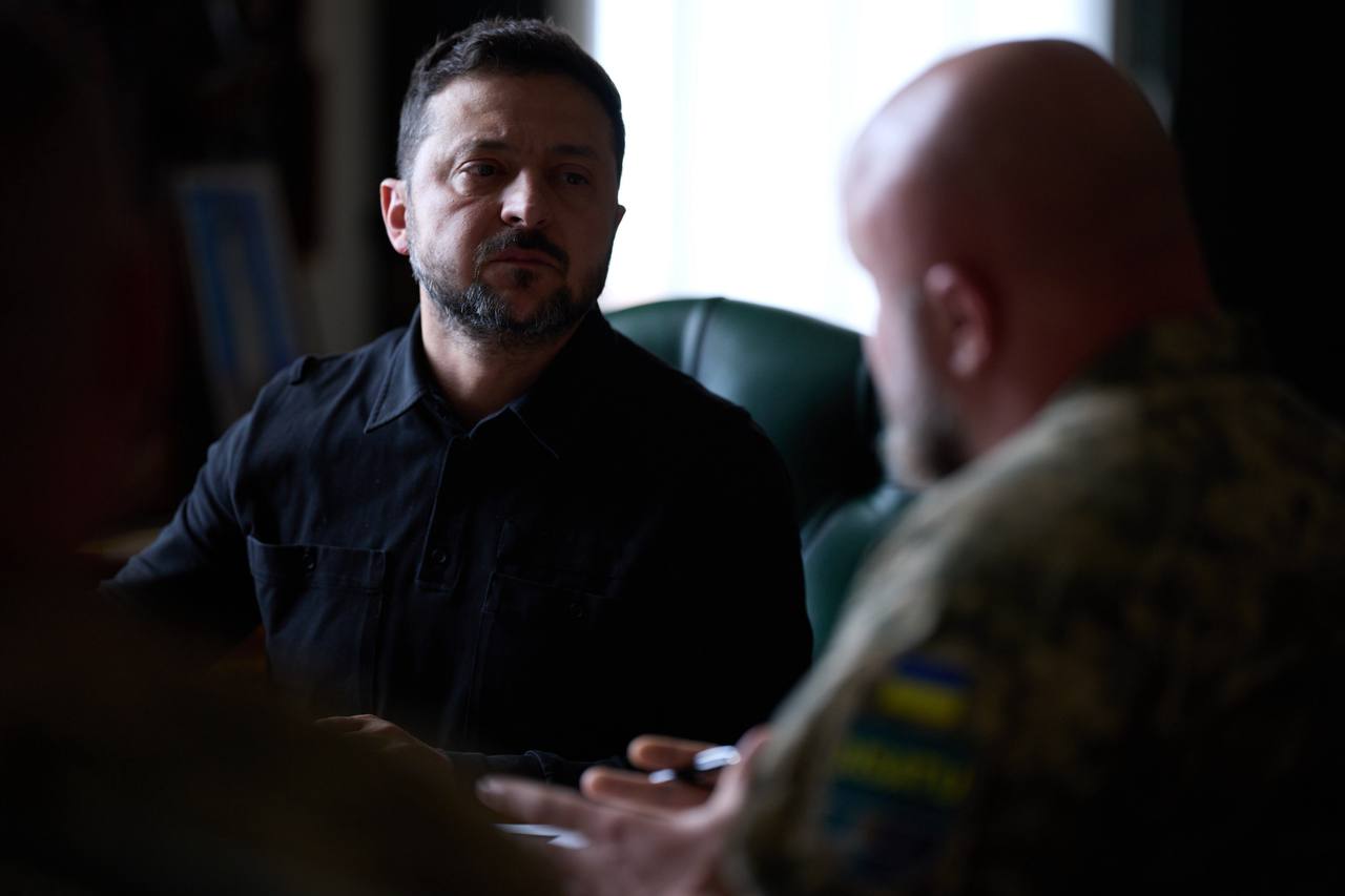 Зеленський зустрівся з заступником начальника Генштабу Горбатюком (фото) фото 2