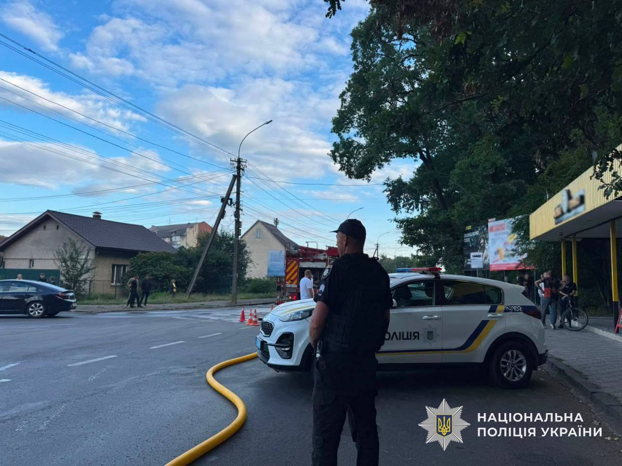 Чоловік відкрив стрілянину в Ужгороді: поліція провела спецоперацію (фото) фото 2