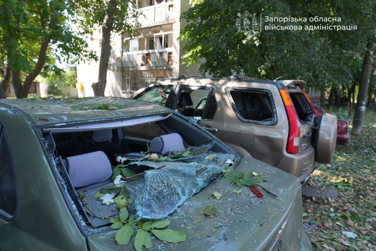 Окупанти скинули авіабомби на Запоріжжя: є поранені (фото) фото 3