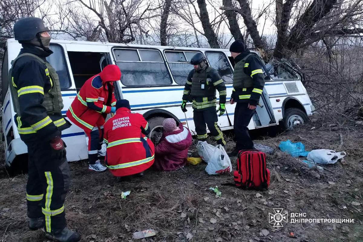 Автобус перевозив працівників підприємства