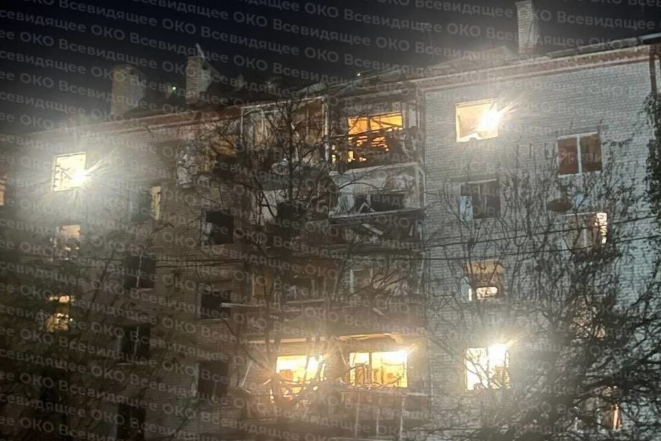 Пошкоджений житловий будинок після російського удару на Київщині