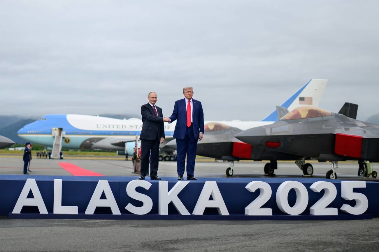Путін та Трамп на Алясці