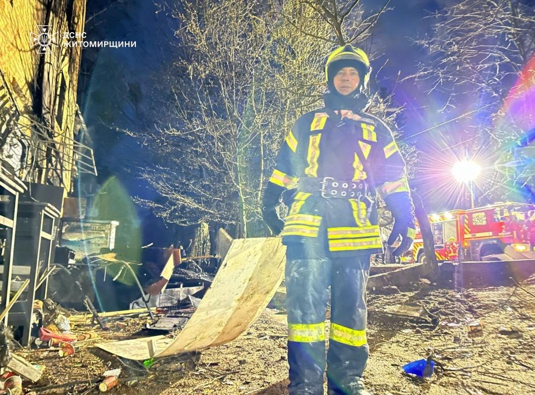 Дрони атакували Житомирщину: у ДСНС показали фото фото 2