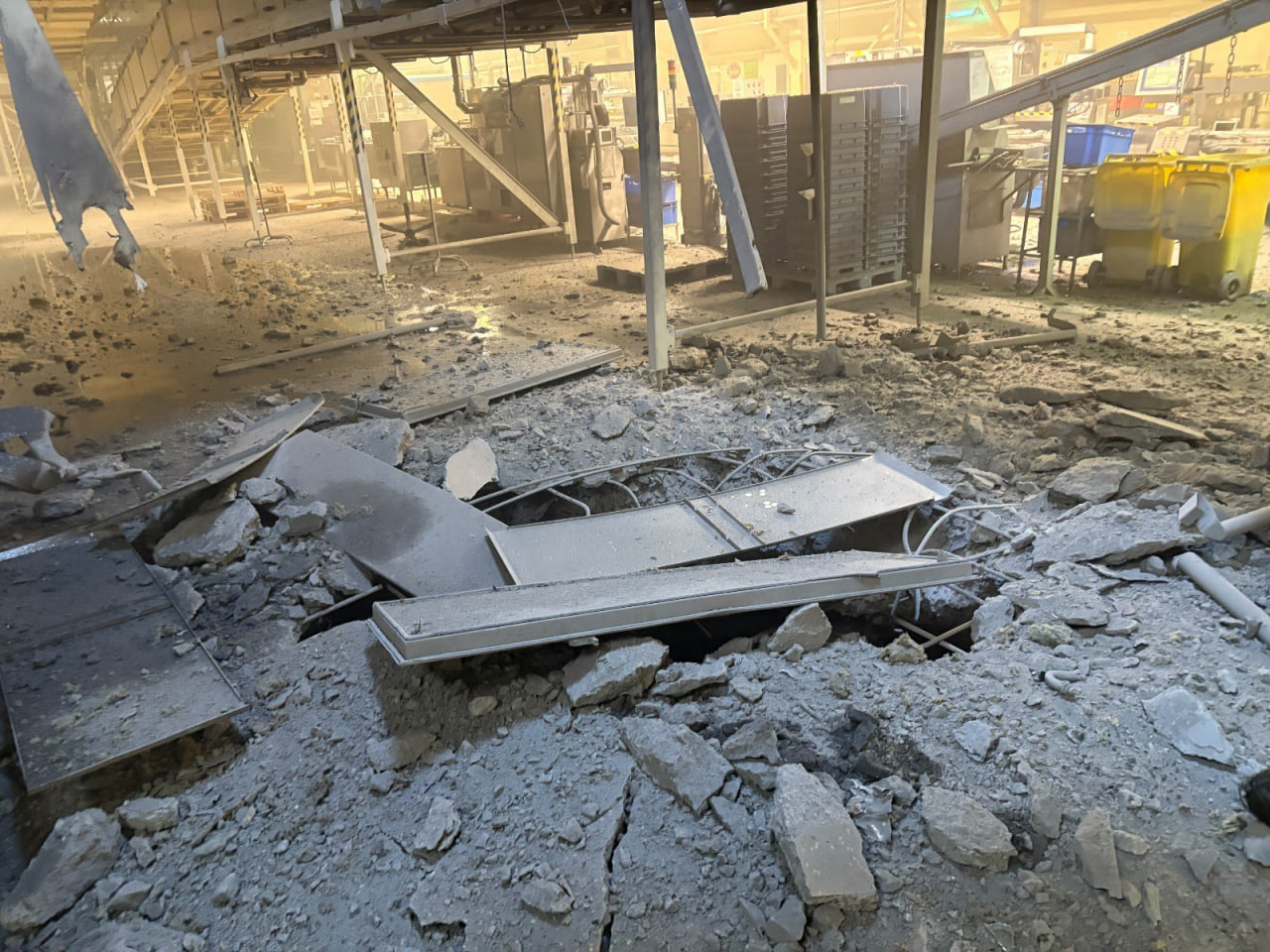 Росія вдарила по американському заводу на Сумщині: МЗС заявило про економічний терор фото 1