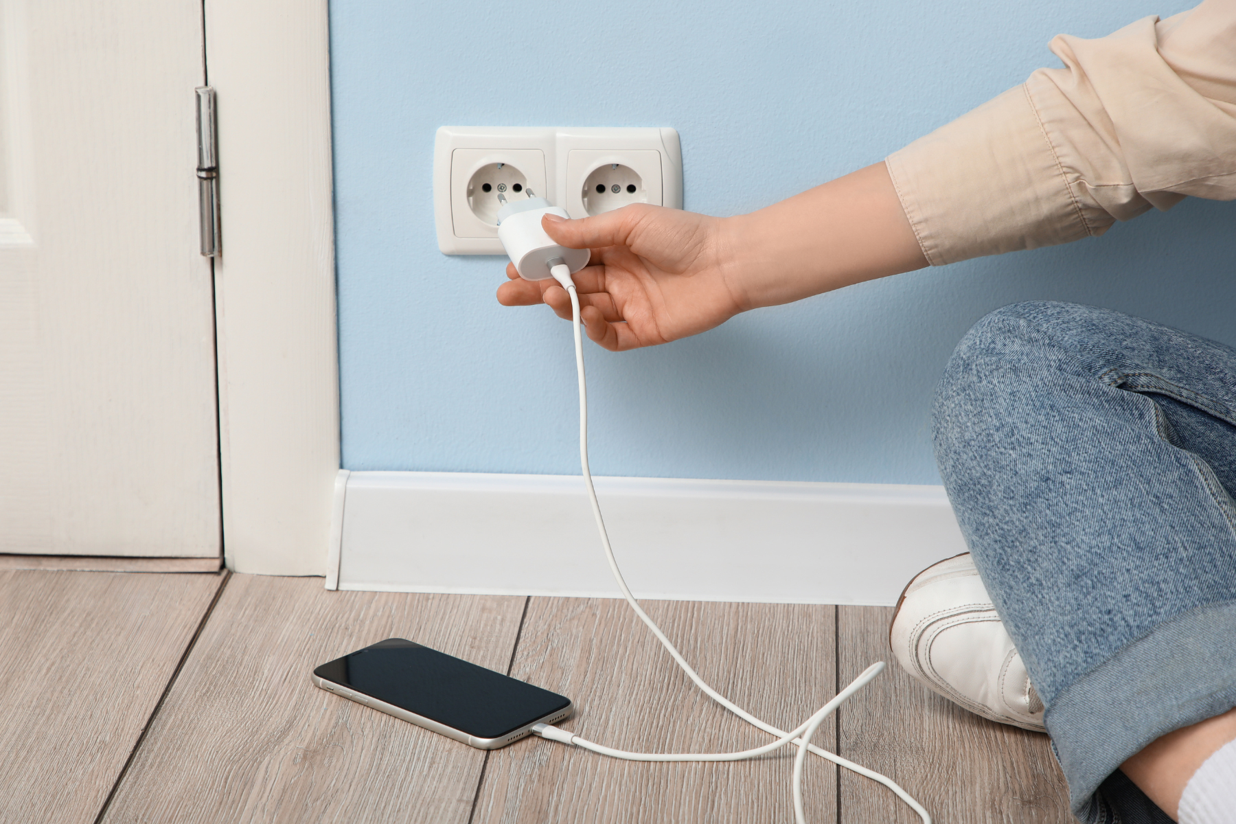 Готовність до відключень світла у 2025-2026 роках: чим запастися та як діяти фото 1