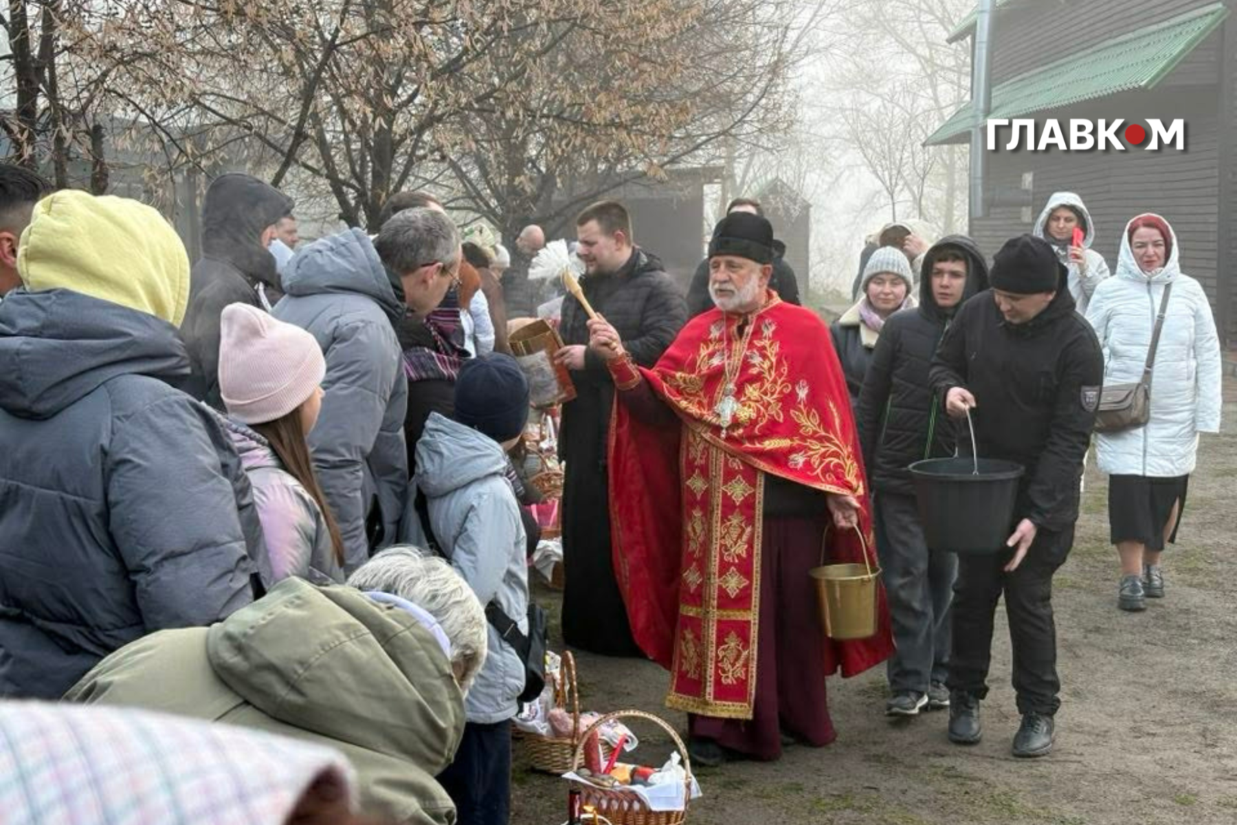 У Києві освячено перші Великодні кошики (репортаж) фото 1