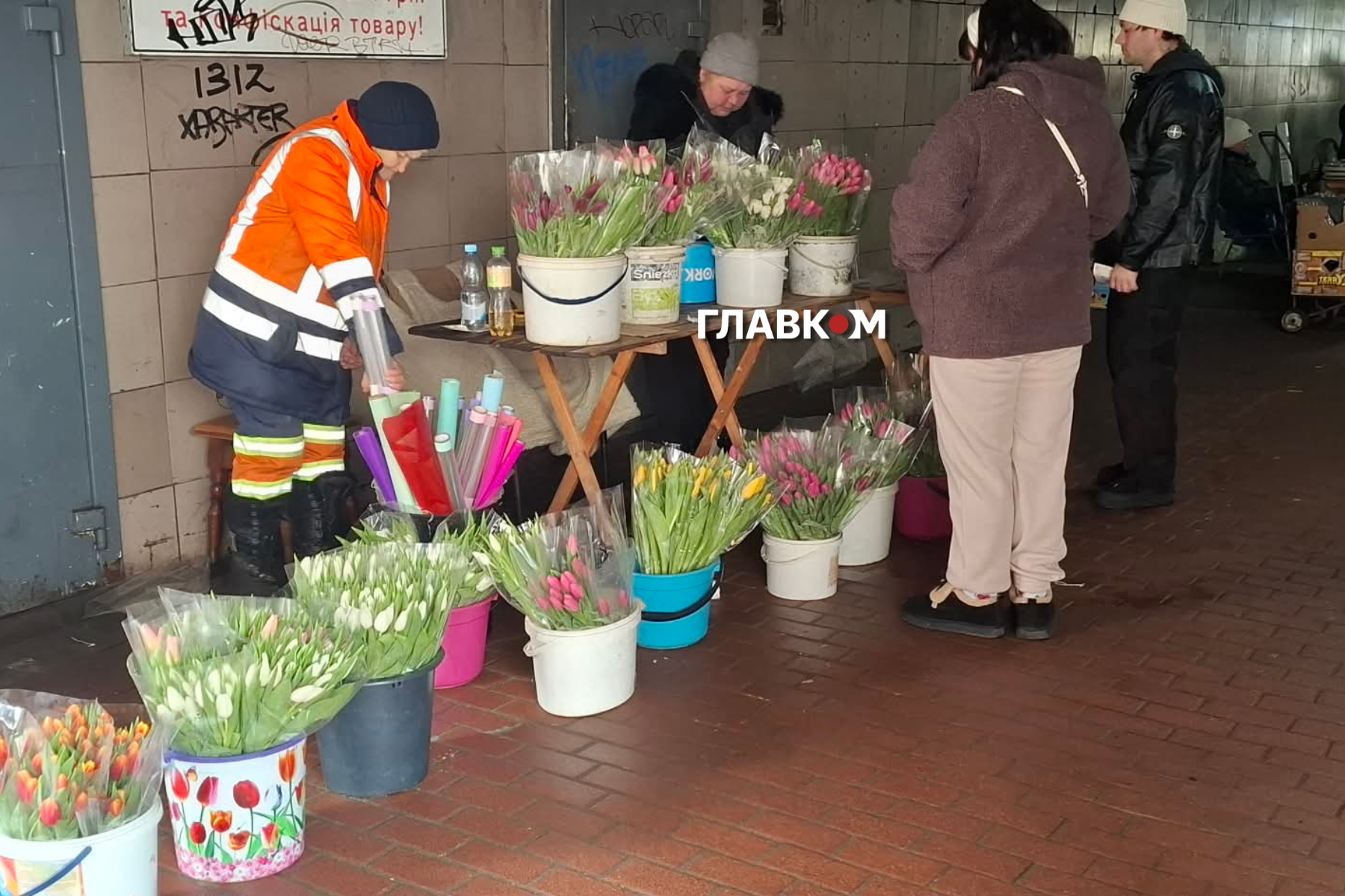 Квітковий ажіотаж у Києві: скільки коштує символ кохання у 2026 році фото 4