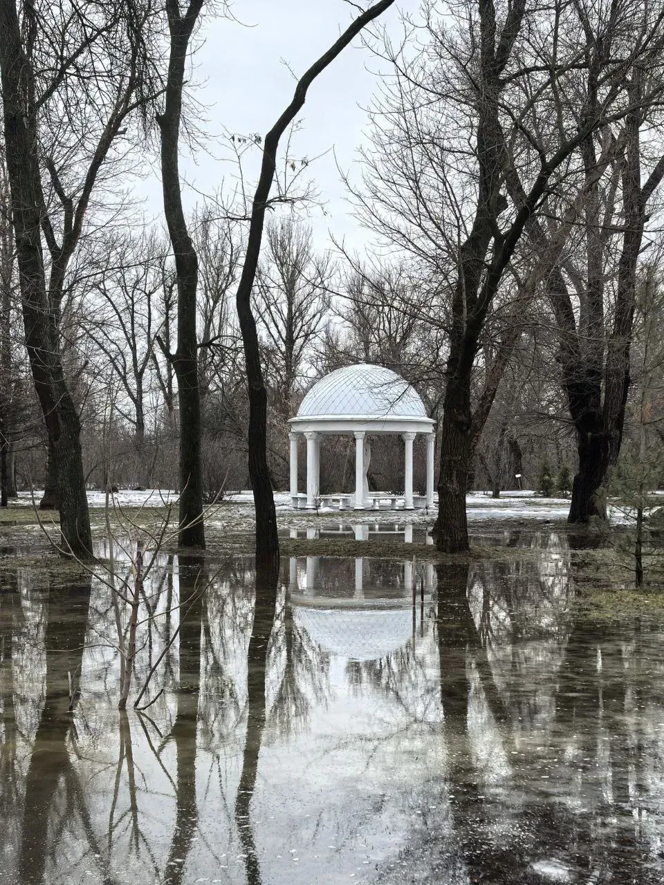 Негода в Україні: через різку відлигу під воду пішли Краматорськ, Луганськ та Харківщина